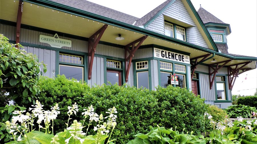 Glencoe Train Station 