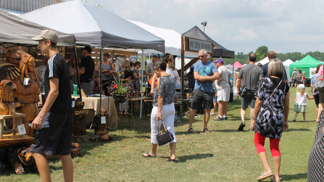 Crowd of people in Art in the Barn 