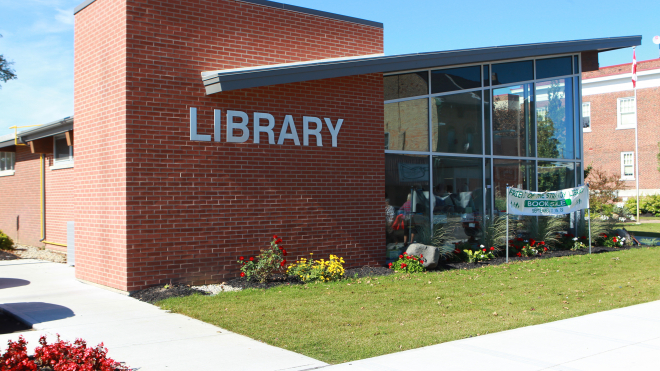 Strathroy Public Library 