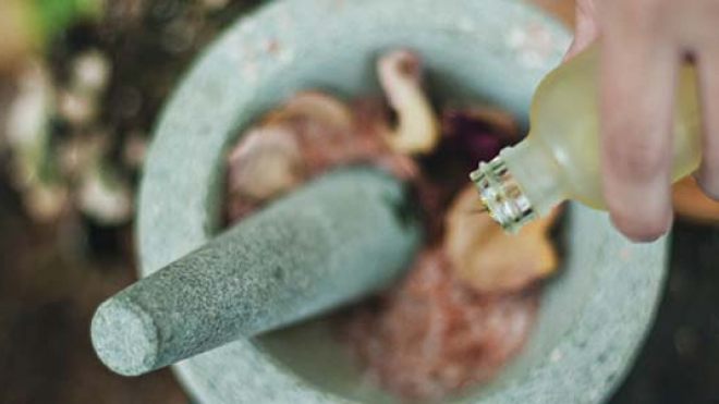 Mortar and pestle with roses