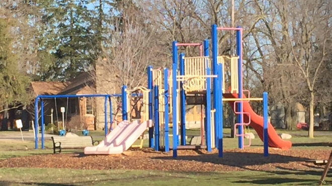 delaware park playground