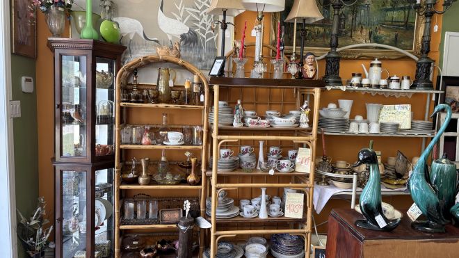 Antiques 