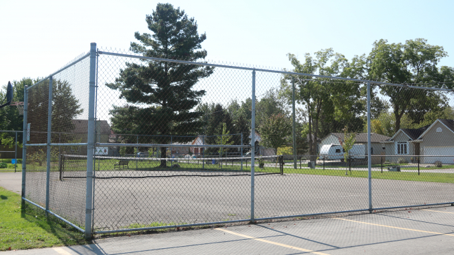 granton tennis court