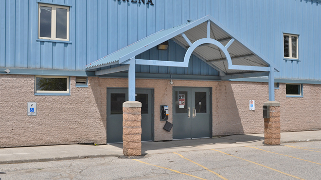 front doors to the ilderton arena 