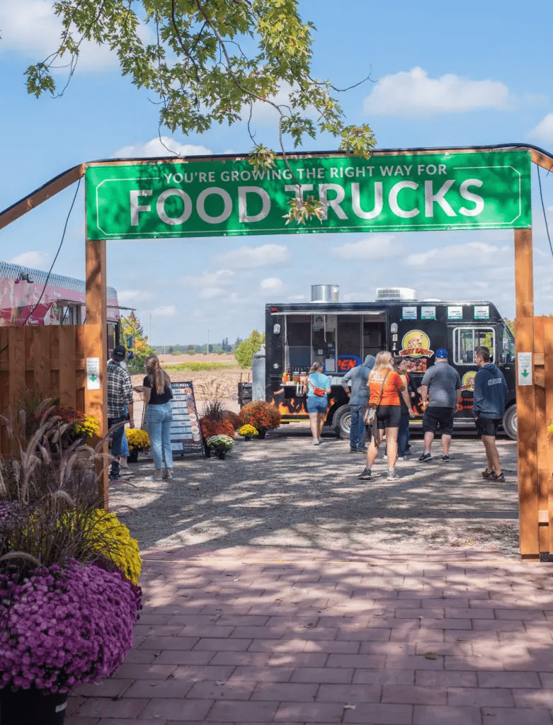 Heemans Food Truck on the Farm