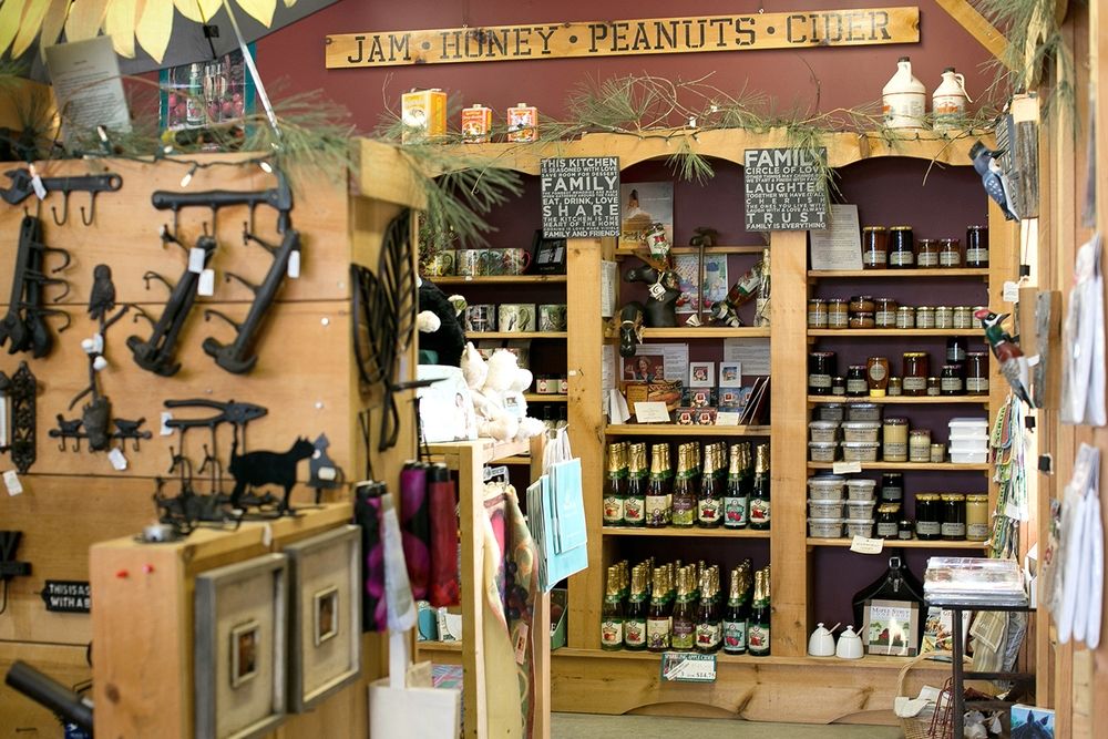 Hyde Park Feed Country Store Image