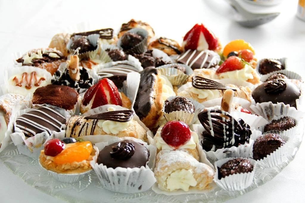 dessert plate